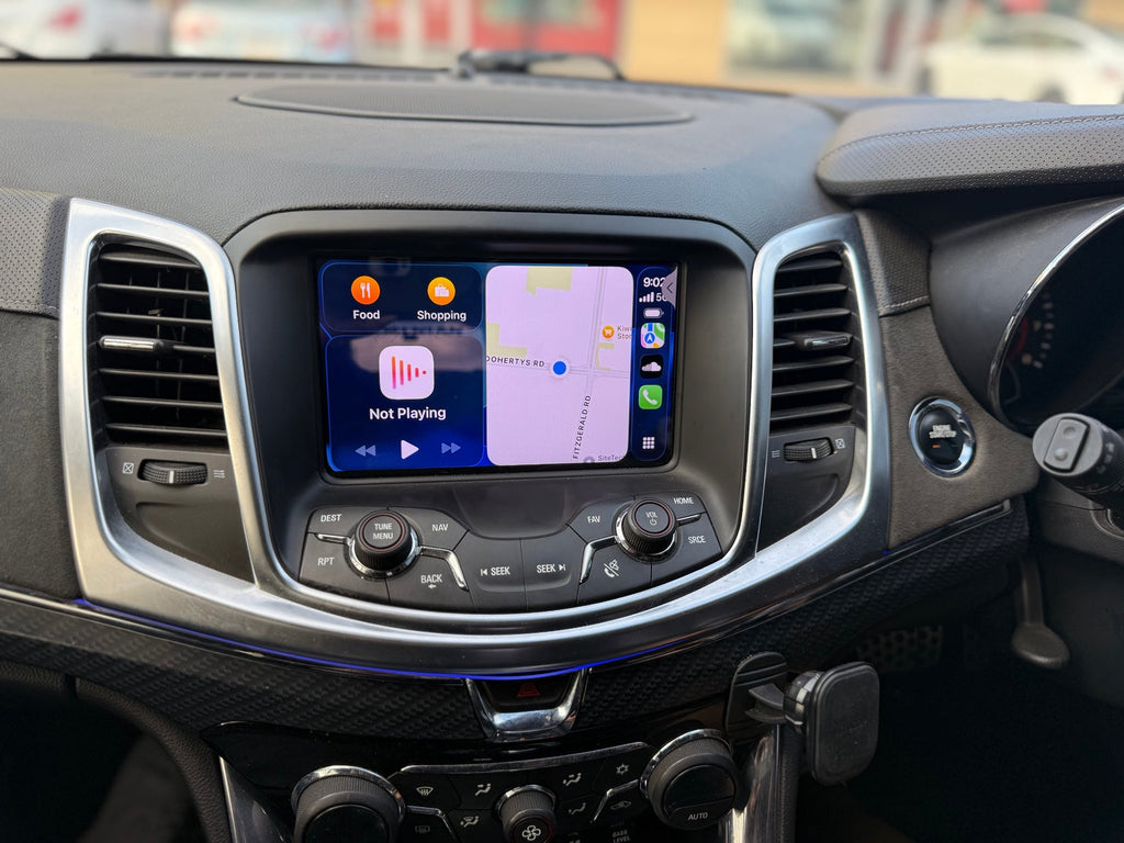GENOVA Holden Commodore VF Series 2 CarPlay maps and media interface